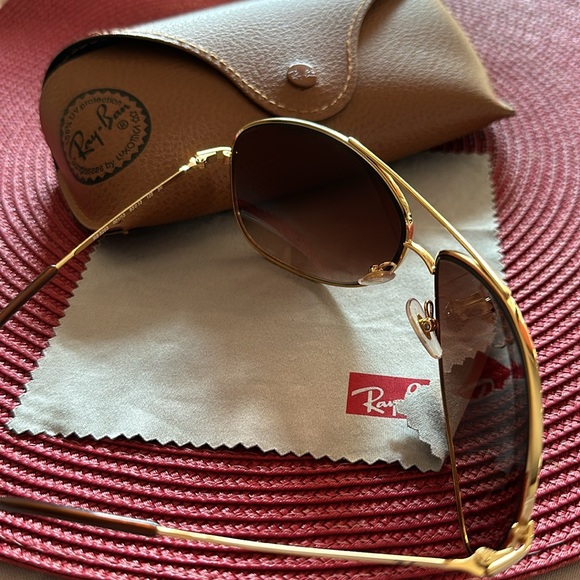 Ray-Ban - Picture 6 of 12